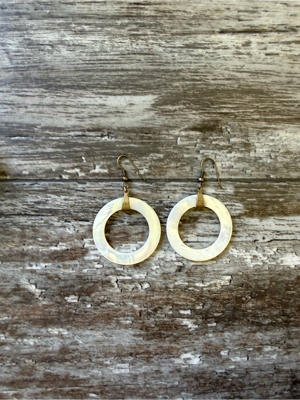 2 for $30 sale: Vintage White Mother of Pearl Hoop Earrings 1 1/4 inch